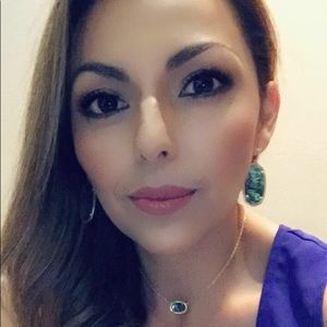 Meet your Posher, Miriam